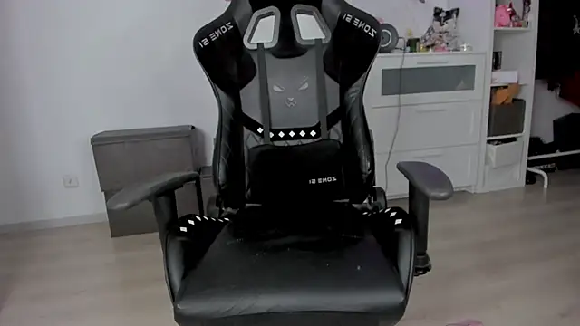 sweet_pinkberry webcam