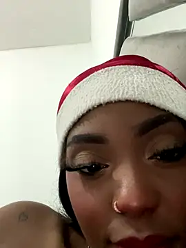 zaracollins01 webcam