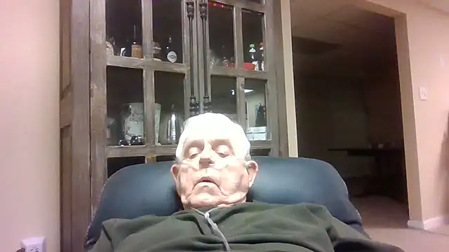 bootlegmanz (M grandpa) - #american #balds #cam2cam #cheapest-privates #chunky #dirty-talk #ejaculation #grandpas #hd #jerk-off-instruction #masturbation #recordable-privates #sexting #small-audience #straight #white