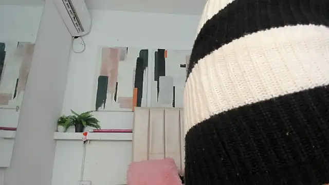 miranda_villa webcam