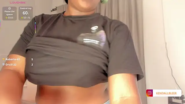 kendallbleer (F teen) - Strong slaps on my big ass