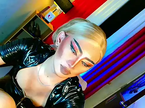 HOLLYWOOD_QUEEN_88 webcam