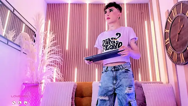 ArianaSantana webcam