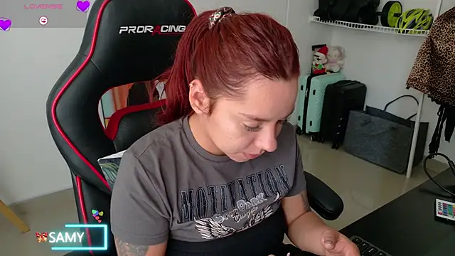 samantha_tattu webcam