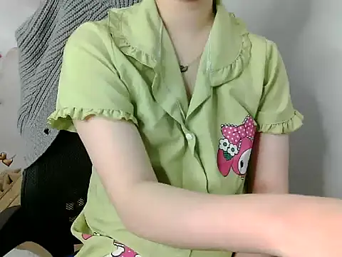 hilyti12 live webcam from Vietnam on Ufotopia – Live Cams & Video Chat