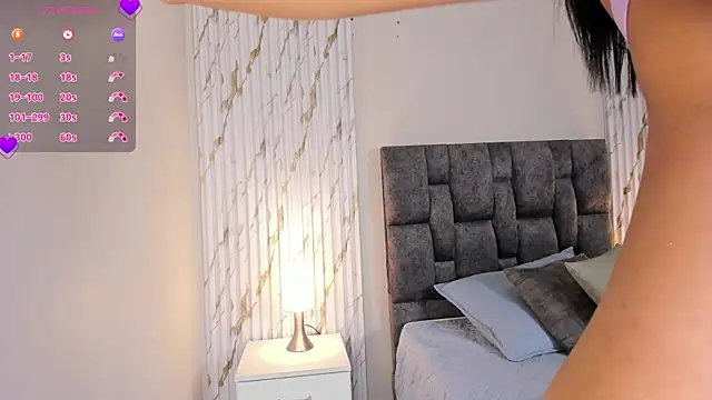 MissVioleet_ webcam stripchat model stream image