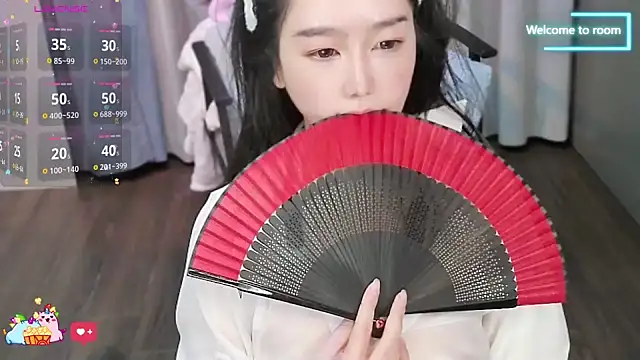 linlin-2025 (F milf) - 脱掉小内内