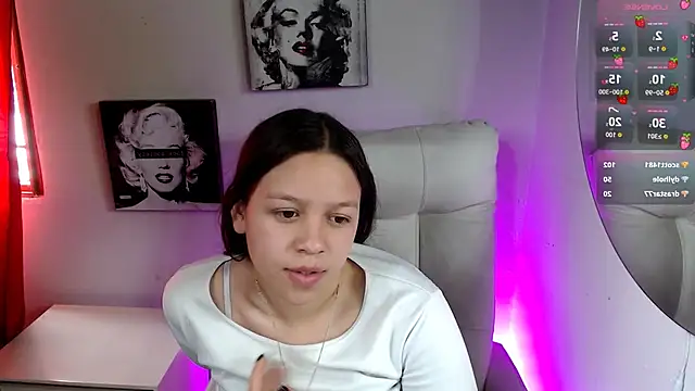 SamanthaRoldaan webcam