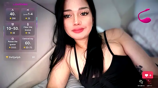 IvonnyBonita webcam