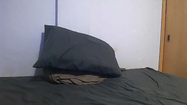 macho_fit (M young) - #beardy #bisexuals #brazilian #brunettes #cam2cam #dirty-talk #flashing #flexing #foot-fetish #handjob #hd #masturbation #middle-priced-privates #muscular #orgasm #outdoor #portuguese-speaking #recordable-privates #recordable-publics #sexting #shower #smoking #sph #striptease #white #young