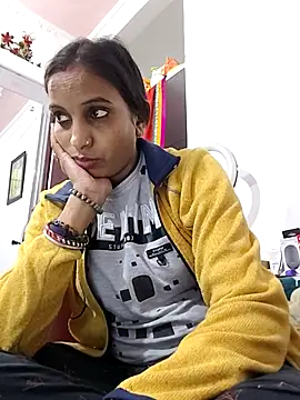 Hotty-Nidhi webcam
