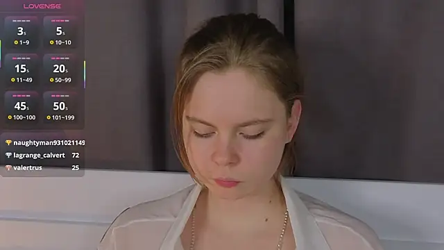 julietterain (F teen) - Pinch my nipples