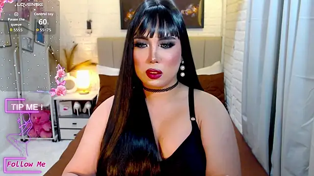 SUPERHORNY101 webcam