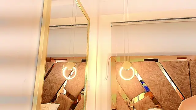 zarah_andrew__ webcam