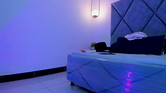 Lilith_Zamara_ webcam