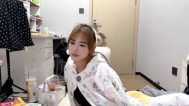 ann-cookie - Ann-cookie's free webcam - UK Sex Cams