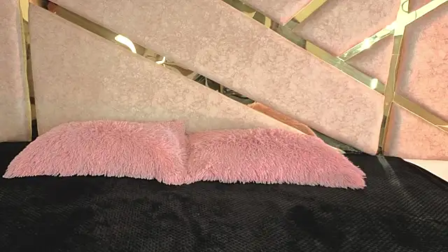 zafiro_claire - Zafiro_claire's free webcam