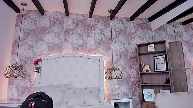 scarletmore - ScarletMore's free webcam