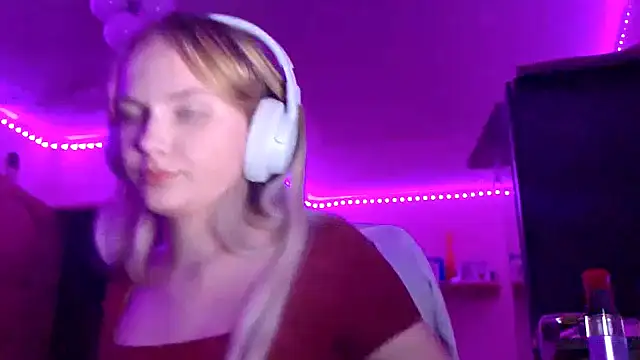 KarinRobertson webcam