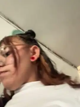 angie_rousse_ webcam