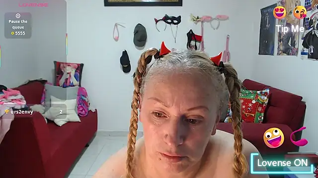 emperabigbootybigass webcam