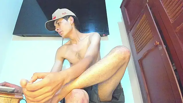 Master_liam00 webcam