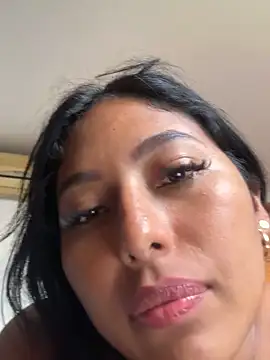 emmyjhonson07 webcam