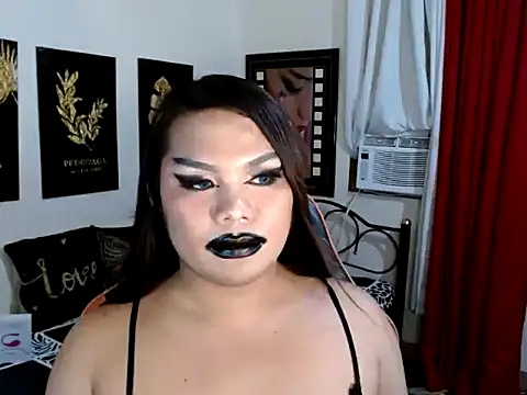 TSbrianaHugeCock webcam