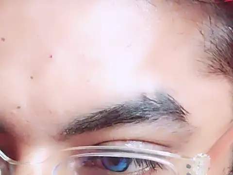 ChiseledCharm webcam