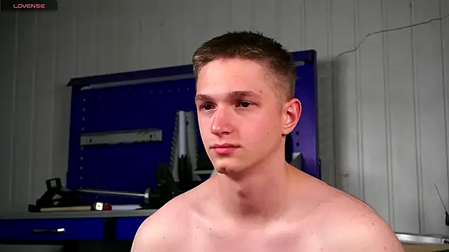 dustyn_fox (M twink) - Massage for cock and balls