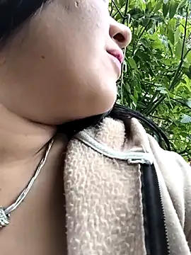 Kendra-daring webcam