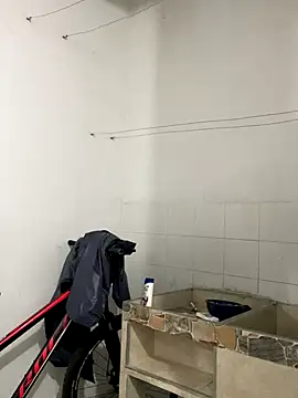 zaracollins01 webcam