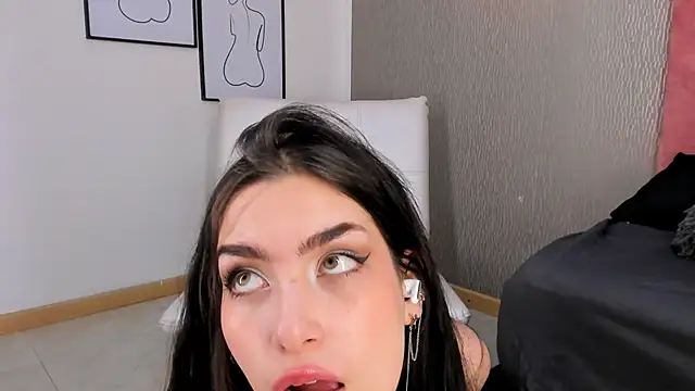 Alexa_Thaylor_ webcam