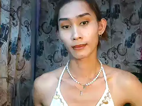 youarea_dreamer webcam