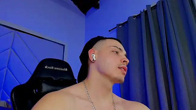 Maxwell_Dupont webcam