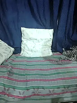 Strawberry4403 webcam