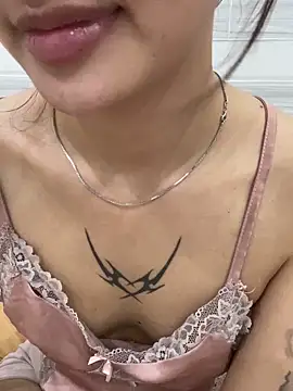 __BabyShowPublic__ webcam