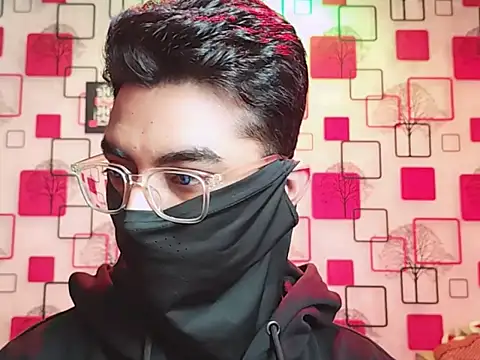 ChiseledCharm webcam