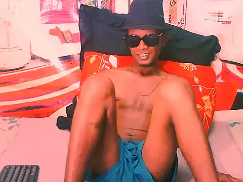 IndianThuggin webcam