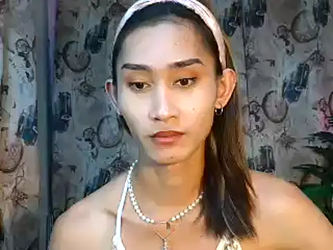 youarea_dreamer webcam