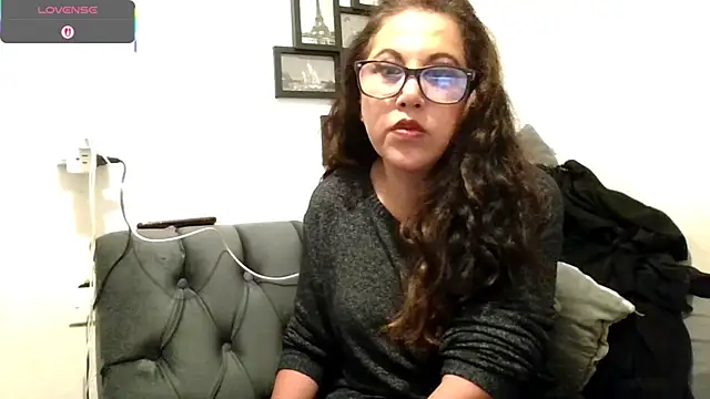 MirandaLatinaLovely webcam