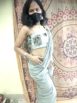 Webcam Model (Snaya-baby)  is live.Free join now!