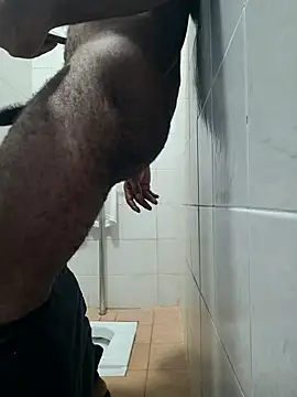 nice686@xh (Ask my age) - To finger my ass with oils