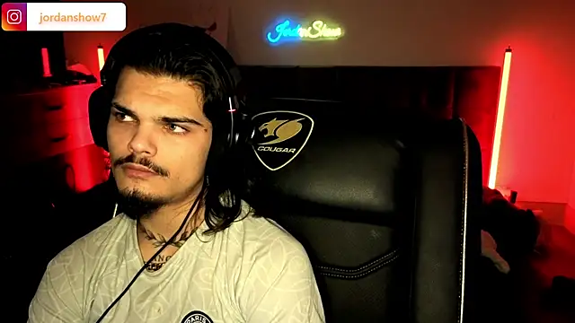 JordanShow webcam