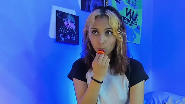 melissa_noirr webcam