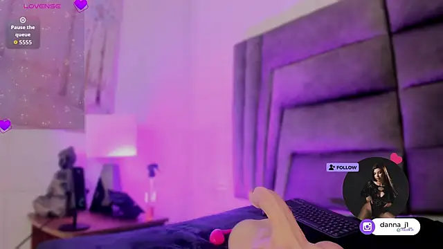 dannajhonson1 - DannaJhonson1's free webcam