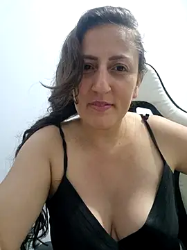 Jessika_luvv webcam