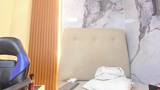 SAMANTHABENET webcam