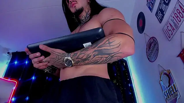 the_beast_master_ webcam