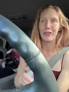 GoldenFlameGoddess webcam